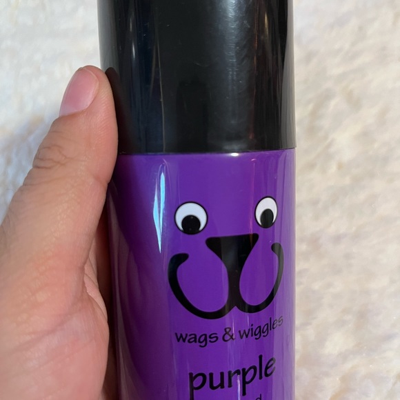 Purple Colored Hair Spray for Dogs - Picture 3 of 5